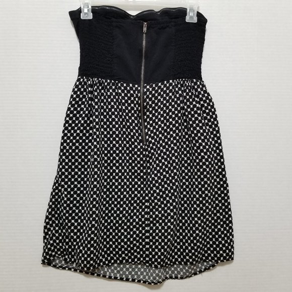 Xhilaration dress Medium color block geometric print strapless mini pockets - Picture 2 of 9